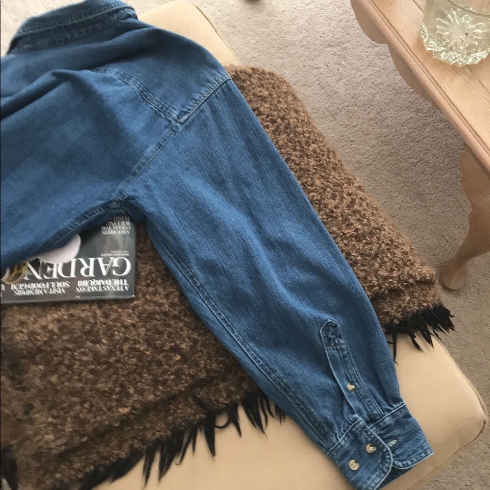 Jean Jacket - Picture 2 of 4